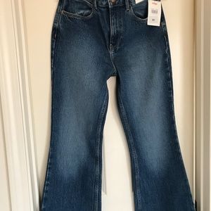 Wrangler High Rise Fierce Flare Jeans